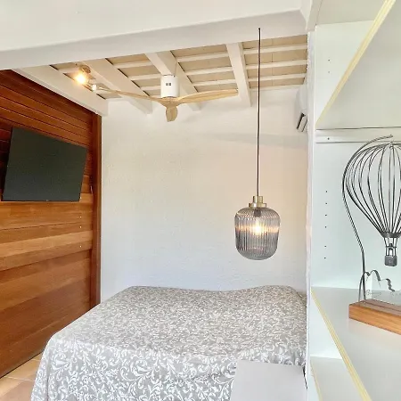 Only Adults 2 Pax - Piscina Privada - A/c - Wifi - Bbq ブラナス